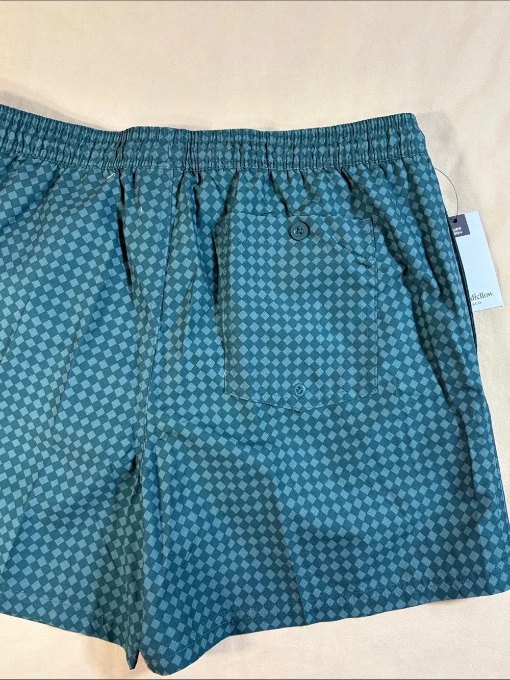 Goodfellow & Co NWT Men's Green Diamond Checkered 5